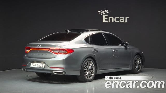 Grandeur 2.2 Motorină Premium