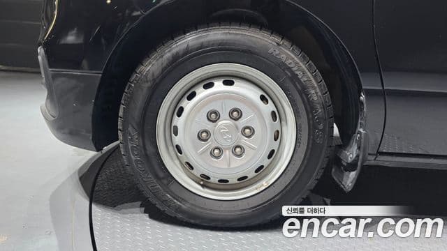 Grand Starex Van 5 locuri