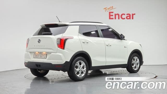 Very New Tivoli Benzină 1.5 2WD