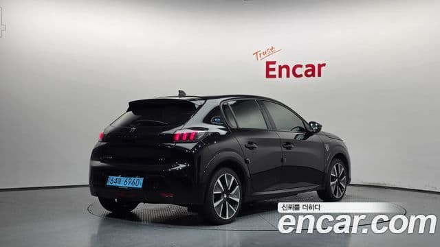 e-208 GT Line