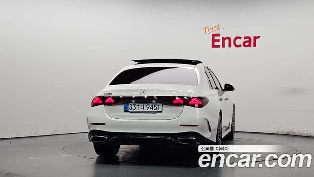 Clasa E E200 AMG Line