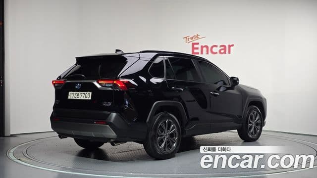 RAV4 2.5 4WD Hybrid LTD