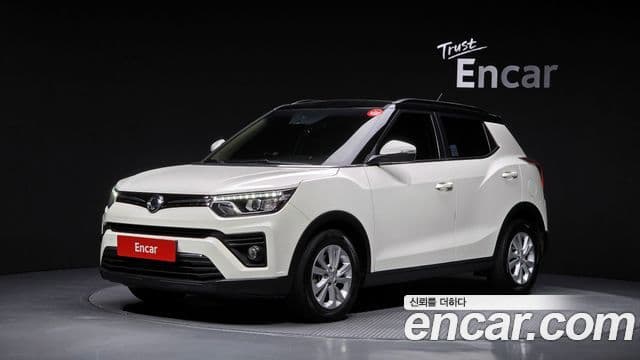 Very New Tivoli Benzină 1.5 2WD