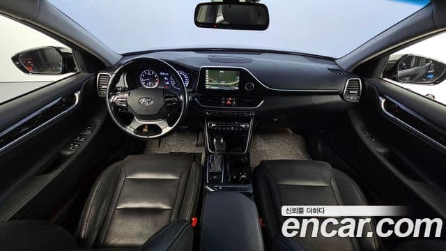 Grandeur 3.0 LPi Modern (Rent-a-car)