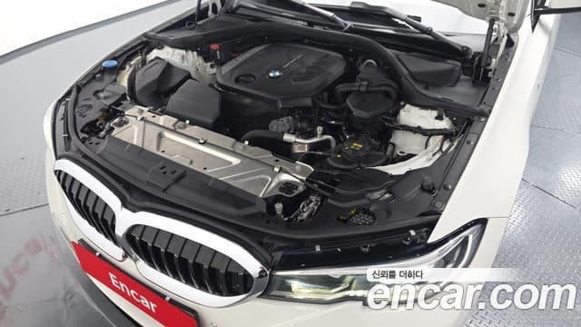 Seria 3 320d M Sport