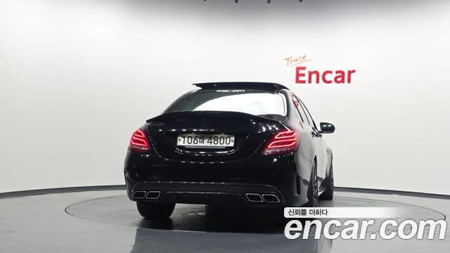 Clasa C C63 AMG