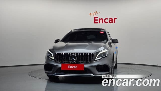 GLA- GLA45 AMG 4MATIC