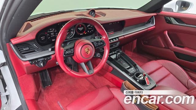 911 (992) Carrera S