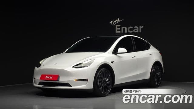 Y Performance AWD
