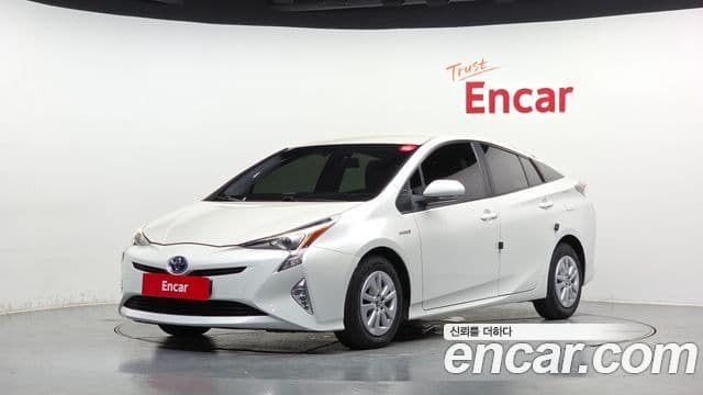Prius 1.8 E