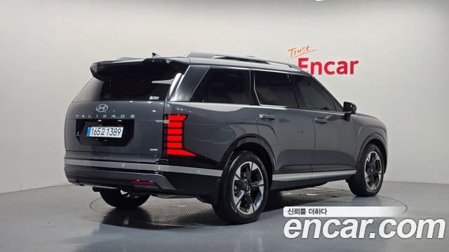 (LX3) HEV 2.5T 4WD 9 locuri
