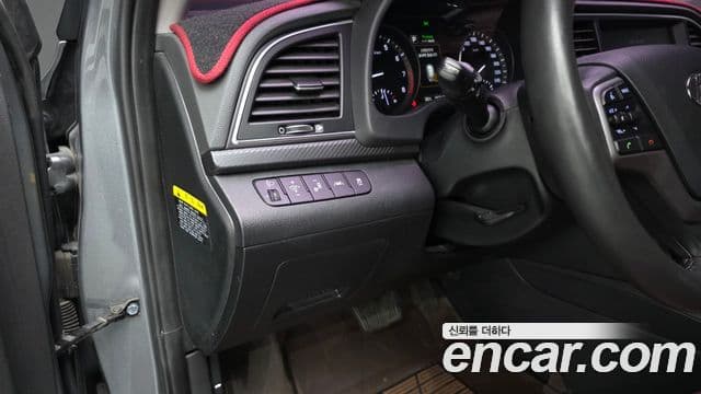 Avante 1.6 GDI Premium