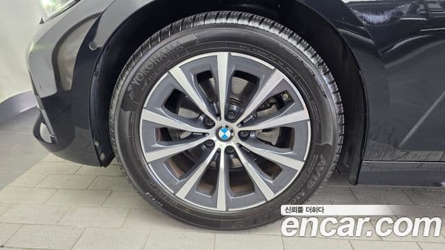 Seria 3 320i