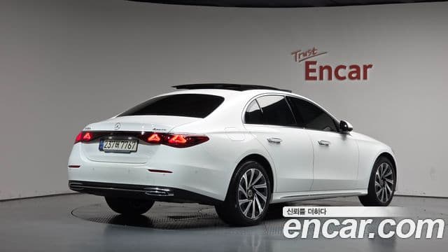 Clasa E E300 4MATIC Exclusive
