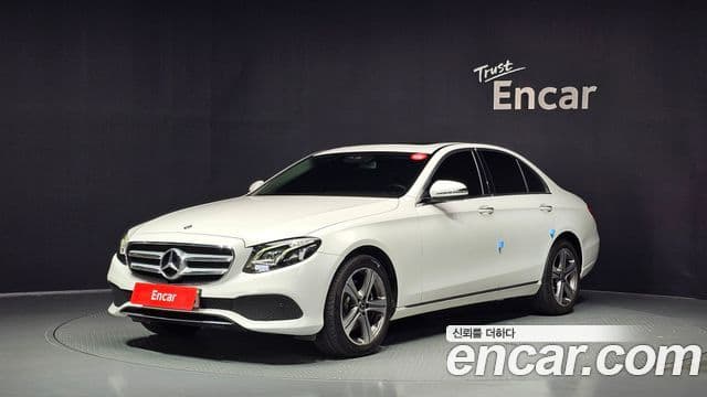 Clasa E E220d Avantgarde