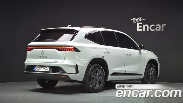 1.5 E-TECH Iconic 2WD