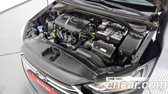 Avante 1.6 GDI Smart