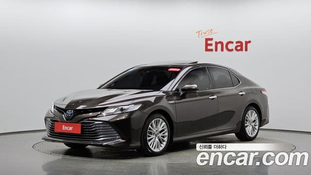 2.5 XLE Hybrid