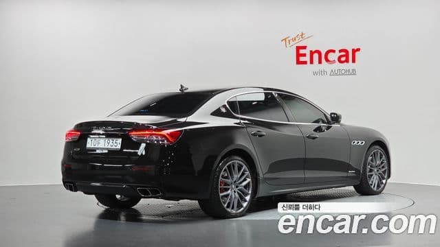 Quattroporte GTS 3.8 V8 Gran Lusso