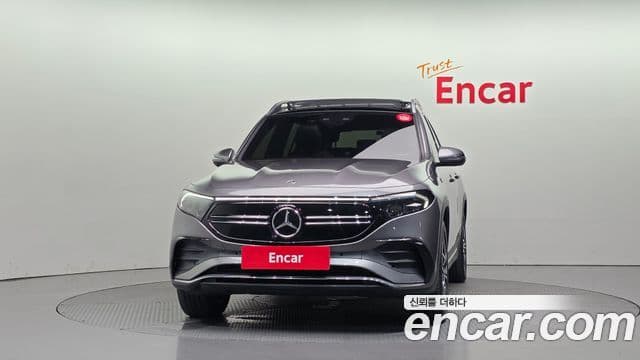 EQB EQB300 4MATIC AMG Line