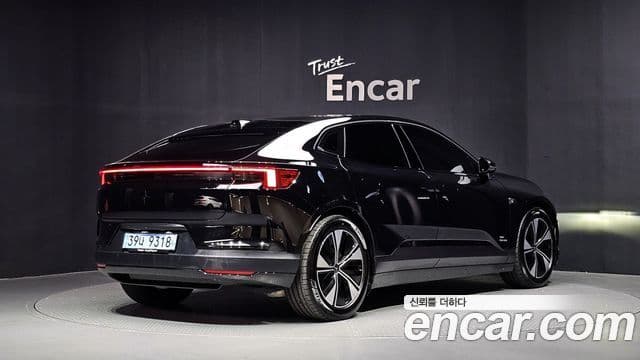 Polestar 4 Long Range