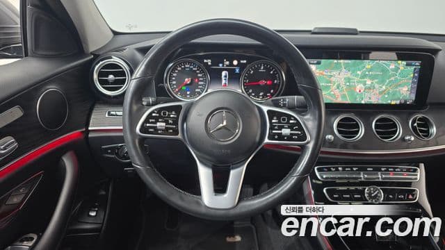Clasa E E220d Avantgarde