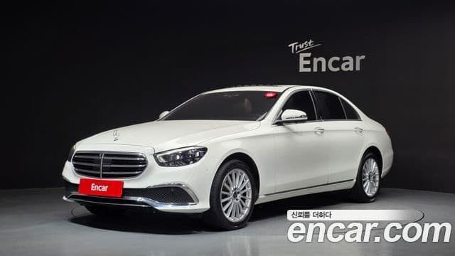 Clasa E E220d 4MATIC Exclusive