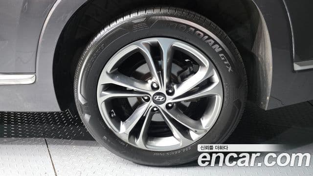 Santa Fe Benzină 2.0T 2WD