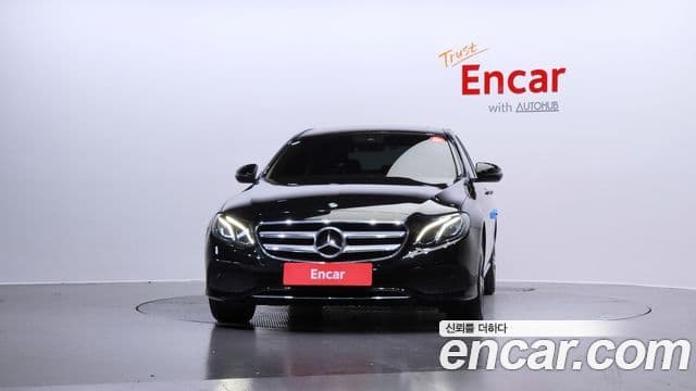 Clasa E E300 Avantgarde
