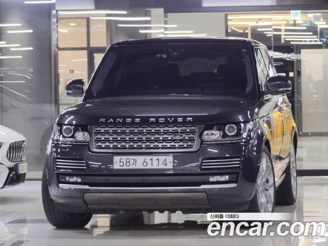 Range Rover 4.4 SDV8 AB Motorină