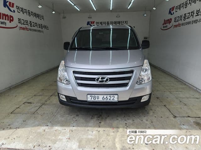 Grand Starex 11 locuri Wagon