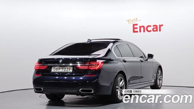 Seria 7 740Li xDrive M Sport