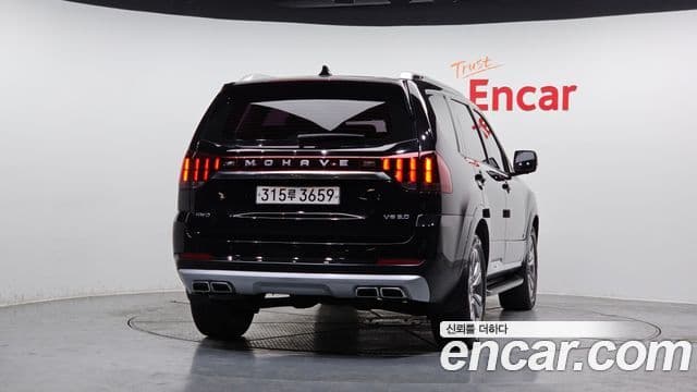 Mohave The Master Motorină 3.0 4WD 6 locuri