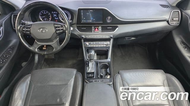 Grandeur 3.0 LPi Modern (Rent-a-car)