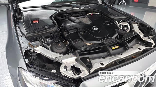Clasa E E450 4MATIC Cabriolet