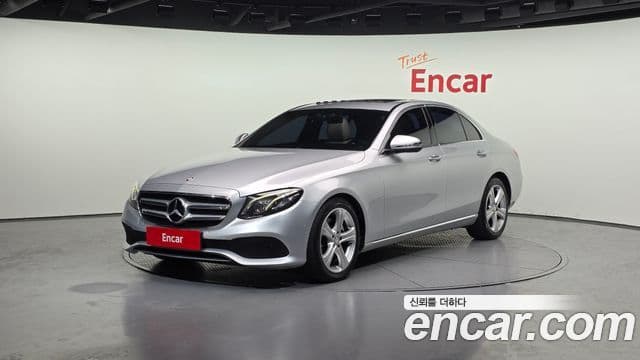 Clasa E E220d Avantgarde
