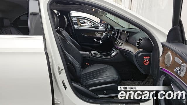 Clasa E E220d 4MATIC Exclusive