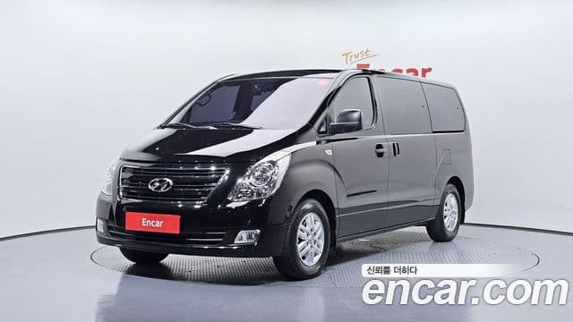 Grand Starex 12 locuri Wagon
