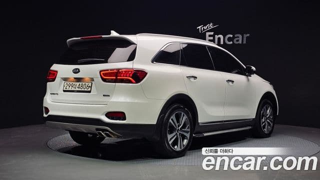 Sorento Motorină 2.0 2WD