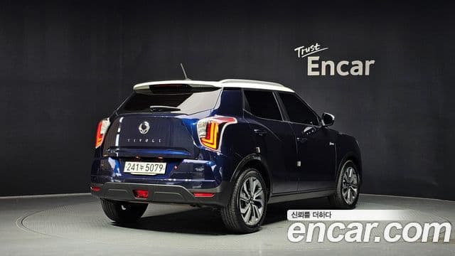 Very New Tivoli Benzină 1.5 2WD