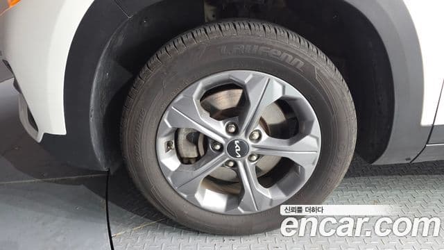 Seltos Benzină 1.6 Turbo 2WD