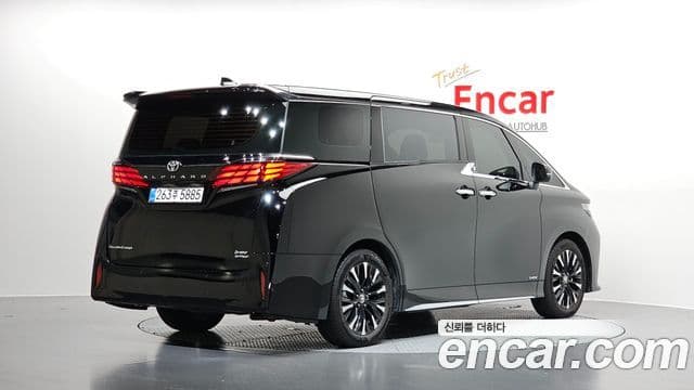4 2.5 HEV Executive AWD