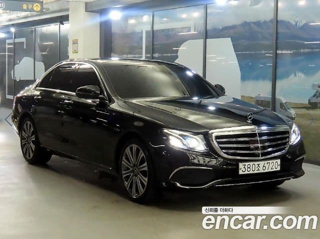 Clasa E E450 4MATIC Exclusive