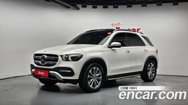 Clasa GLE GLE300d 4MATIC