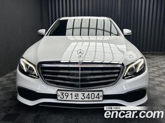 Clasa E E300e 4MATIC Exclusive