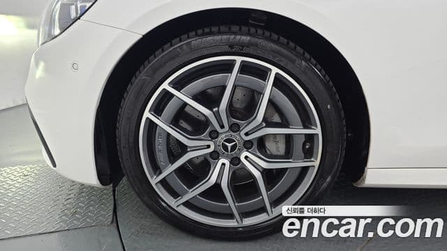 Clasa E E220d 4MATIC AMG Line