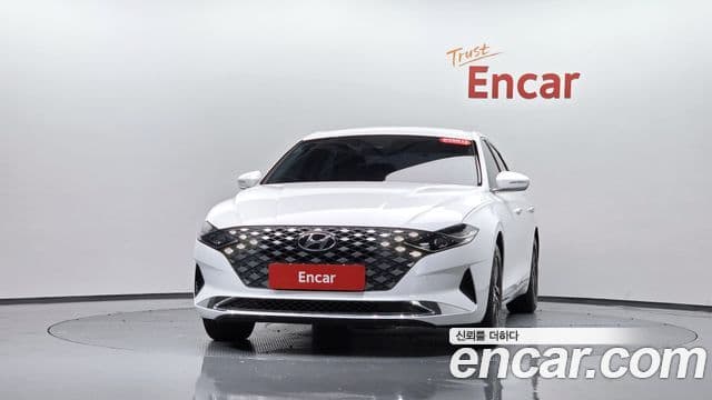 Grandeur 3.0 LPi (Rent-a-car)