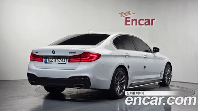 Seria 5 530i xDrive M Sport Plus