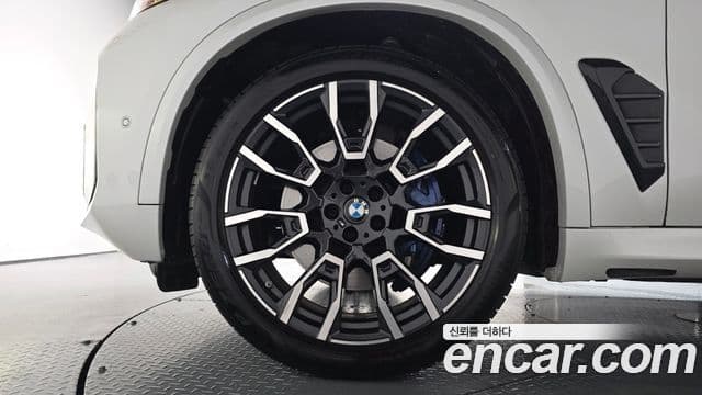 X5 xDrive 40i M Sport