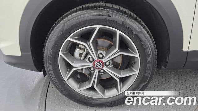 Beautiful Korando Benzină 1.5 2WD R-